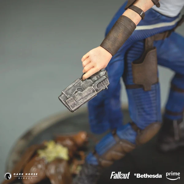 Soška Dark Horse Fallout (Amazon) - Lucy - Sochy a sošky - Obrázok 01K3000P01