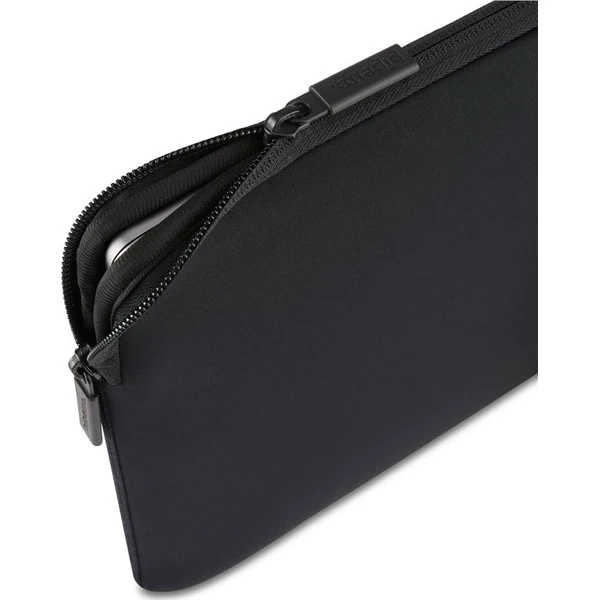 Pipetto Classic Fit Sleeve V2 puzdro pre MacBook 14"/13" čierne - Puzdra - Obrázok 037ae243e499484e8adef2ca4dc2c7fe