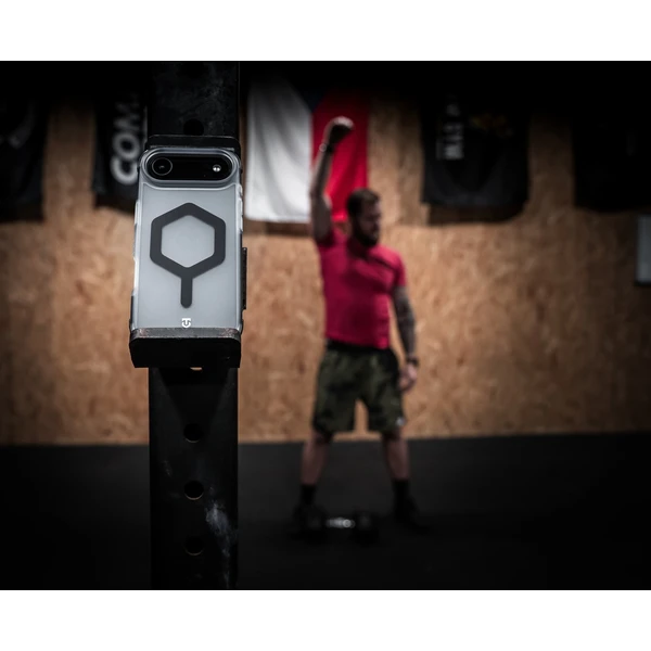 Tactical MagForce Hexagon kryt Apple iPhone 16 čierny - Puzdra - Obrázok 038960a2862545e79e8ab27fe4da4b27