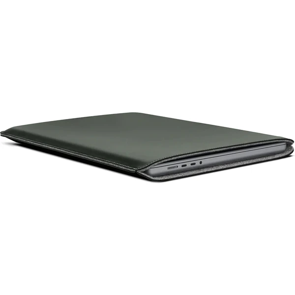 Woolnut Coated PU Sleeve púzdro pre 16" MacBook Pro tmavo zelené - Puzdra - Hlavný obrázok