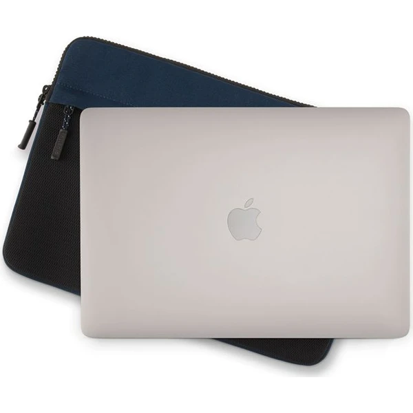 Pipetto Expand Sleeve puzdro MacBook Pro 14"/MacBook Air 13.6" tmavomodré - Puzdra - Obrázok 0f5f418992b340b7948312cbc0f5b0ad