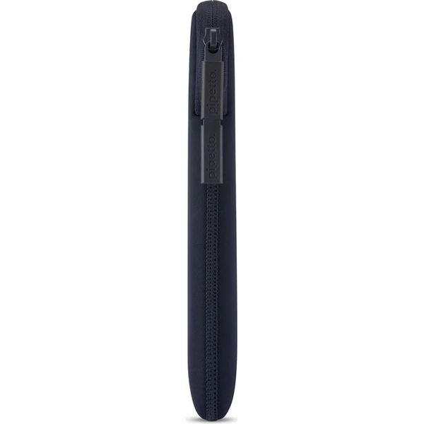 Pipetto Classic Fit Sleeve V2 puzdro pre MacBook 14"/13" tmavomodré - Puzdra - Obrázok 167460f4ce7a46038d6d2923f7a43ceb
