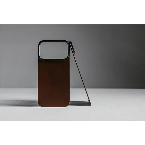 Nomad Magnetic Leather Back (Horween) Magsafe kožený kryt iPhone 17 Pro Max Rustic Brown - Puzdra - Obrázok 16a3cc70b5834f11a8baf741e0db817c