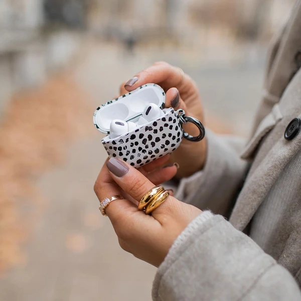Burga puzdro pre AirPods 4 Almond Latte - Puzdra - Obrázok 17a4122d88b84fa09fe9758364a0762a