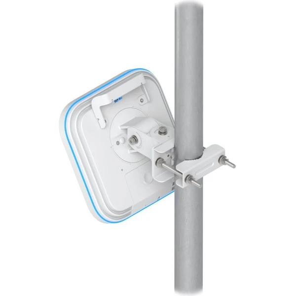 Ubiquiti UniFi Enterprise E7 Campus vonkajší prístupový bod biely - Access pointy - Obrázok 1LVL000K01