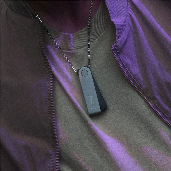 Ledger Nano X krypto peňaženka (iOS/Android/Windows/MacOS/Ubuntu) fialová - Krypto peňaženky - Obrázok 1c9f58d7c8f64c83adbaba92daf13298