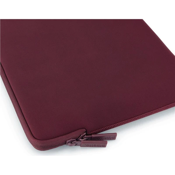 Pipetto Classic Fit Sleeve puzdro pre MacBook 14"/13" burgundy - Puzdra - Obrázok 234c1f6d84d44104ac95e91185fa6e28