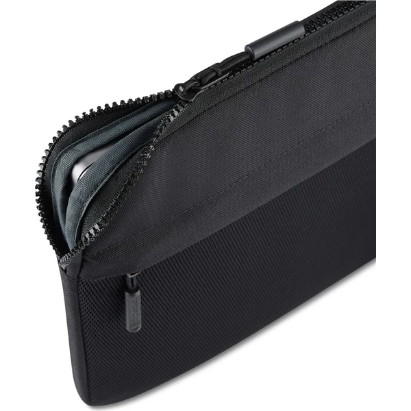 Pipetto Expand Sleeve púzdro MacBook Pro 14"/MacBook Air 13.6" čierne - Puzdra - Obrázok 27457f7ffc9f49a78b11a93c49e238d3