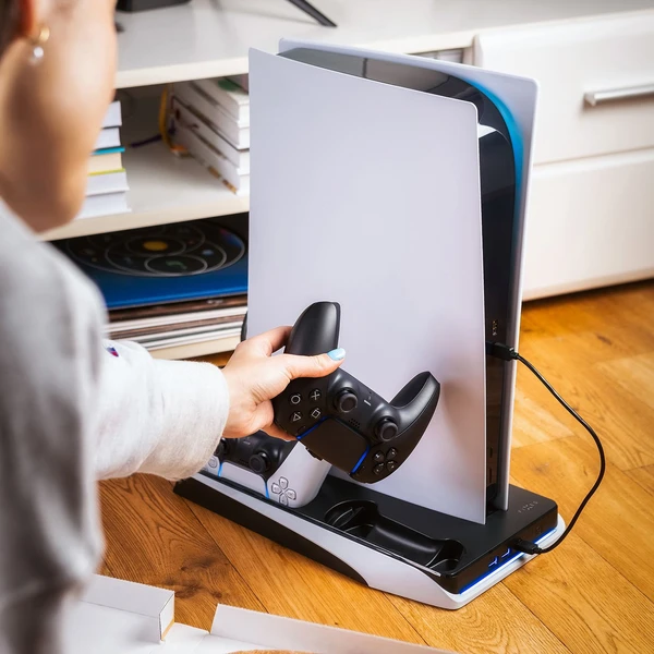 FIXED nabíjacia stanica s chladením pre PlayStation 5 a DualSense čierna - Dokovacie stanice - Obrázok 2O1A700301