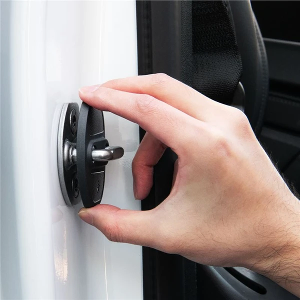 Spigen Door Lock Cover kryt zámku dverí Tesla Model Y/3 čierna - Vychytávky - Obrázok 2e90c4c5622d4d8fa41455094afa41a1