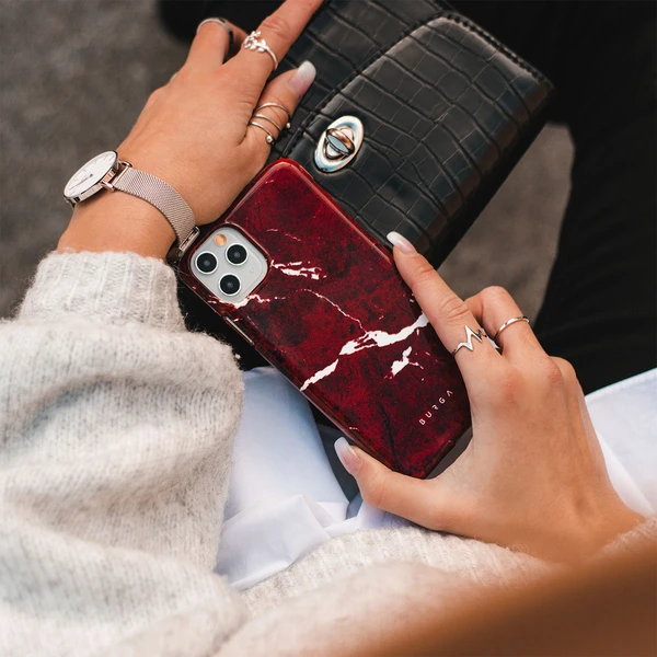 Burga Tough MagSafe Case, Iconic Red Ruby - iPhone 18 Pro - Puzdra - Obrázok 34042c25ffd9493697a726a6e18caf68
