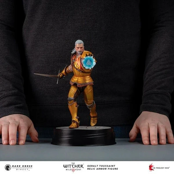 Soška Dark Horse Witcher 3: Wild Hunt - Geralt Toussaint Relic Armor 24 cm - Sochy a sošky - Obrázok 38C8000N01