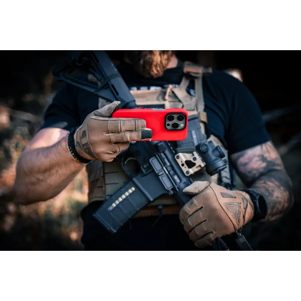 Tactical MagForce Aramid Bloody Mary Limited Edition Kryt pre Apple iPhone 15 - Puzdra - Obrázok 3c709a3eb9254be7bd886dc71b773a5c