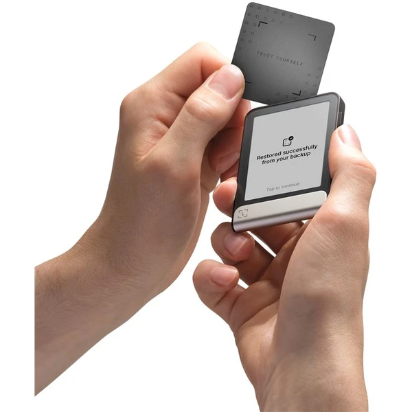 Ledger Flex krypto peňaženka (iOS/Android/MacOS/Windows/Linux) Graphite - Krypto peňaženky - Obrázok 4b92067dcc5444628e3098ed7c146146