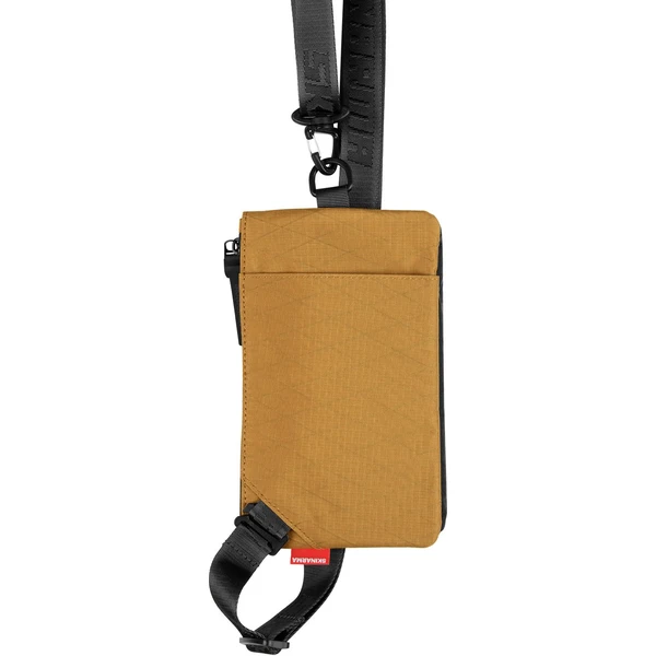 SKINARMA Jager Clutch Crossbody taška Brown - Popruhy a crossbody - Obrázok 6537e6bd934b4b49be7551410dfcb7bb