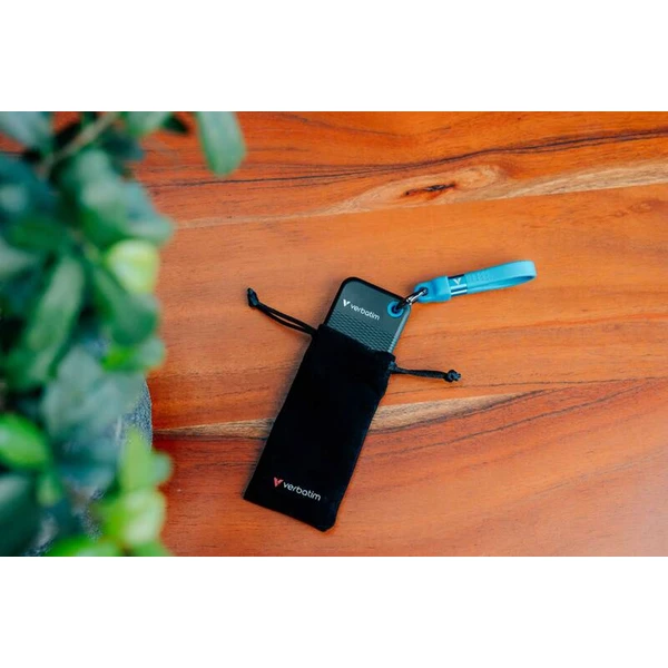 Verbatim Pocket SSD 1TB USB-C čierna/modrá - SSD - Obrázok 67JD000P01