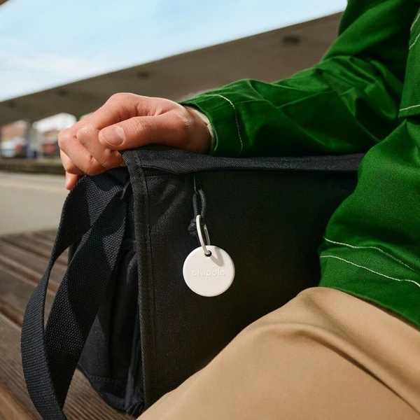 Chipolo POP Bluetooth lokátor biely - Lokátory - Obrázok 6GIE000O01