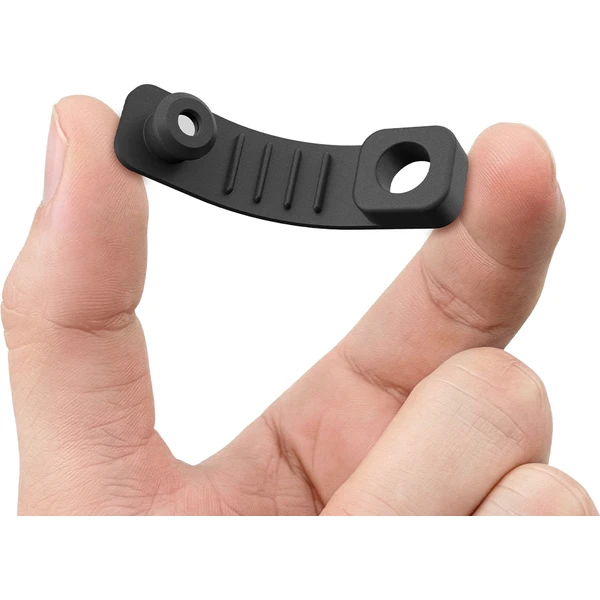 Spigen Magnetic Cable Holder magnetický organizátor čierny - Organizéry - Obrázok 6e4b87bfe7c843449b4fe790cba0e881