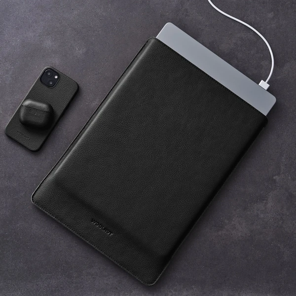 Woolnut kožené Sleeve púzdro pre 15" MacBook Air čierne - Puzdra - Obrázok 88SR100501