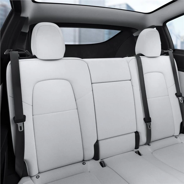 Spigen Backseat Seatbelt Holder držiak bezpečnostného pásu Tesla Model Y čierny - Držiaky - Obrázok 8c477529be604075be1da1666fdb600c