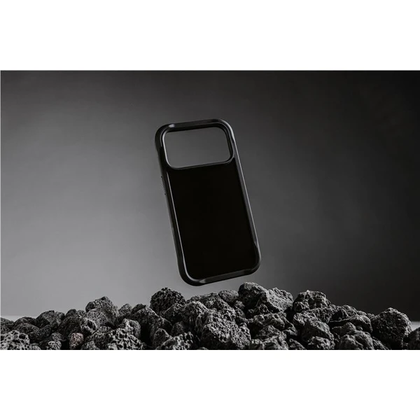 Nomad Rugged Leather Case (Horween) MagSafe kožený kryt iPhone 17 Pro Black - Puzdra - Obrázok 944c230c25c7468fbf088a85c44155db