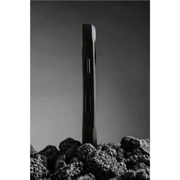 Nomad Rugged Leather Case (Horween) MagSafe kožený kryt iPhone 17 Pro Black - Puzdra - Obrázok 94d82740419a4faabb7f0acfcbf7e59d