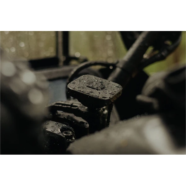 Peak Design Motorcycle Bar Mount V2 MagSafe/Qi2 držiak na motorku čierny (s nabíjaním) - Držiaky - Obrázok 96AE000P01