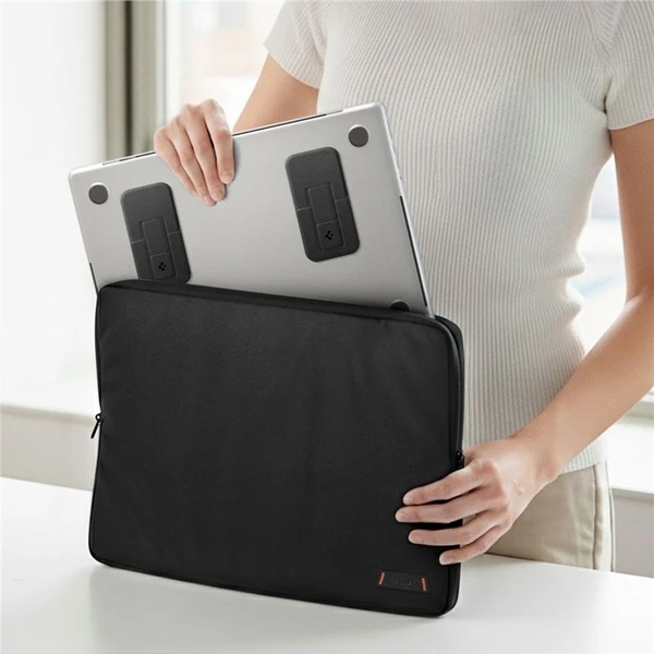 Spigen Slim Fold Laptop Stand LD201-S2 stojanček pre notebook/MacBook čierny - Stojany - Obrázok 97067d8cfc2d46c3aa90e58aec0e141f