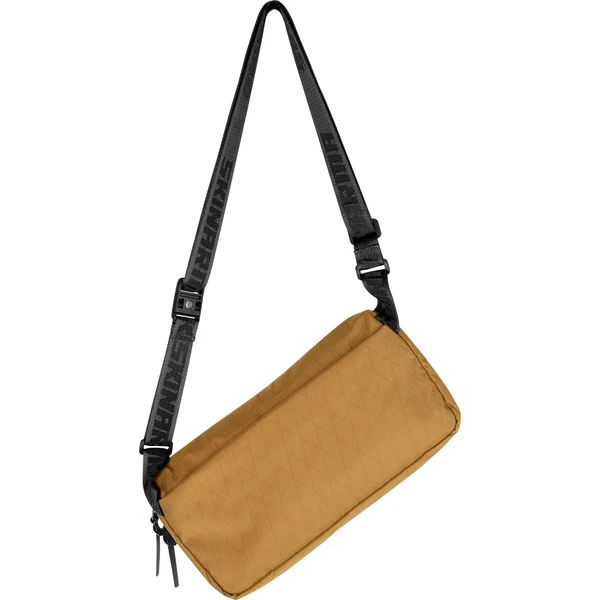 SKINARMA Jager Crossbody taška Brown - Popruhy a crossbody - Obrázok 971da804c762417faac9cc35588e0f54