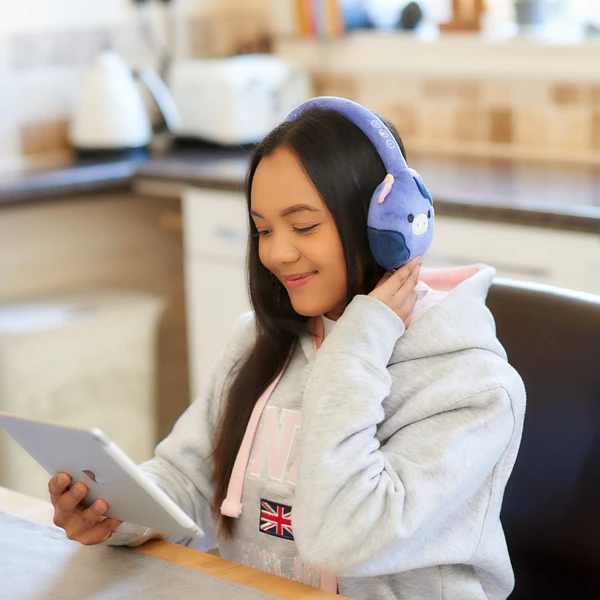Lazerbuilt bezdrôtové slúchadlá Squishmallows - Ingred (plyšové) - Slúchadlá - Obrázok 9ABG000K01