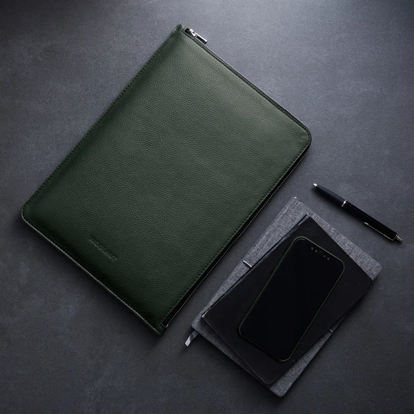 Woolnut kožené puzdro Folio pre MacBook Air 13"/MacBook Pro 14"/MacBook Pro 13 tmavozelené - Puzdra - Obrázok 9CG7000601