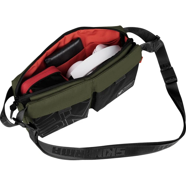 SKINARMA Jager Crossbody taška Olive - Popruhy a crossbody - Obrázok 9f945623ed3f485b8a3706ac34559431