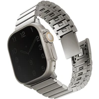 UNIQ Strova Mag oceľový remienok pre Apple Watch 49/46/45/44/42mm strieborný - Remienky