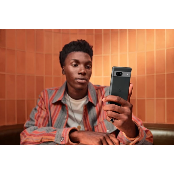 Google Pixel 7a 5G DualSIM 8/128GB uhlíkovo čierny (Kategória B) - Mobilné telefóny - Obrázok AU64G00101