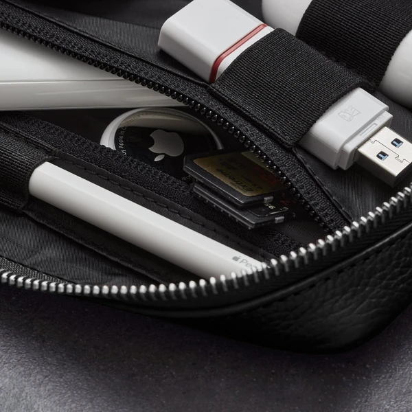 Woolnut kožený Tech Organizér čierny - Organizéry - Obrázok B0Q4000701
