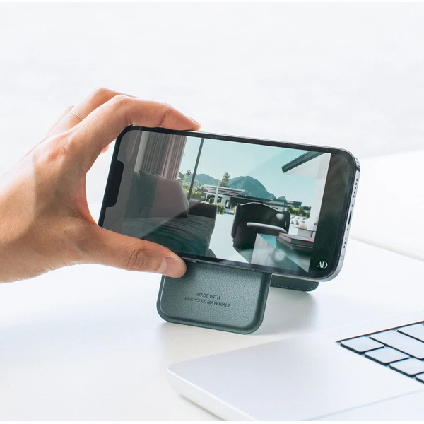 Native Union Active Wallet Stand MagSafe peňaženka zelená - Peňaženky - Obrázok D31A000P01