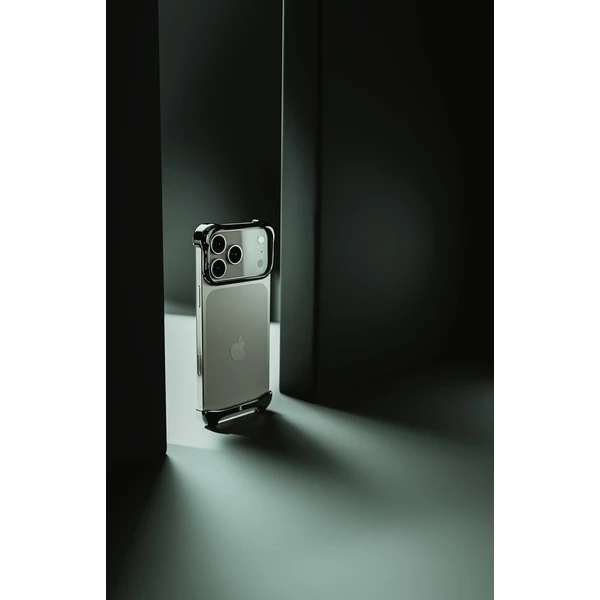 Arc Pulse titánový ochranný rám iPhone 17 Pro Max onyxovo čierny - Puzdra - Obrázok D7DJ000K01