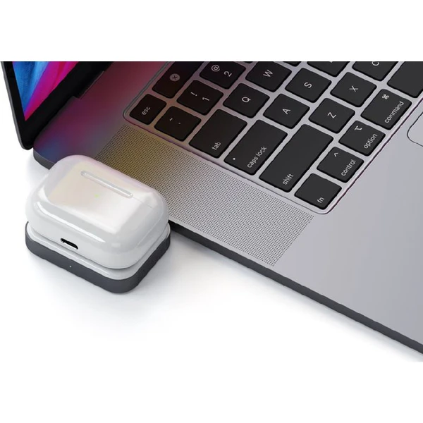 Satechi USB-C Wireless Charging Dock AirPods (5W) vesmírne šedý - Nabíjačky - Obrázok E6HT000501