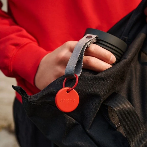 Chipolo POP Bluetooth lokátor červený - Lokátory - Obrázok GGIE000O01
