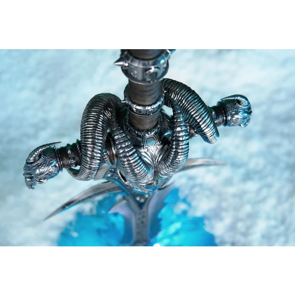 Replika Blizzard World of Warcraft - Frostmourne Sword Scale 1/1 - Repliky - Obrázok GI84700301