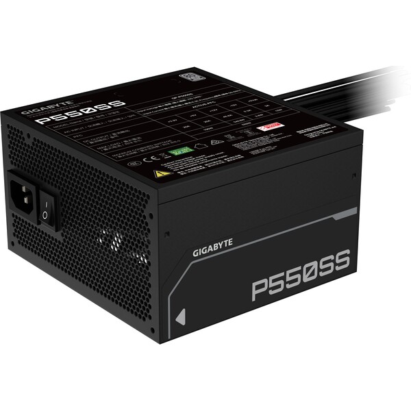 GIGABYTE P550SS Silver 550W čierny - Zdroje - Obrázok I0ZF000N01