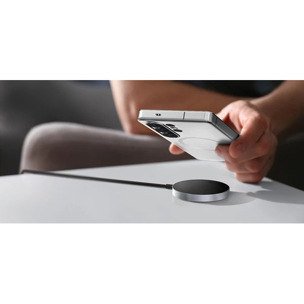 Samsung Single Qi2 magnetická nabíjačka pre Samsung Galaxy S25/Z Flip 7/Z Fold 7 čierna - Nabíjačky - Obrázok II4L000K01