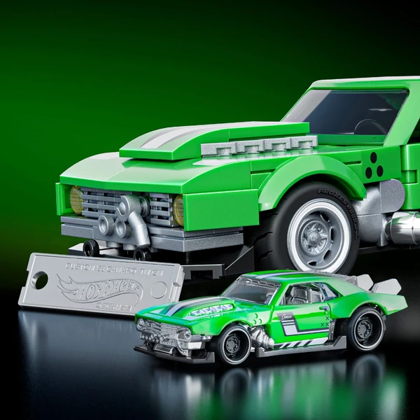Mattel Brick Shop zostaviteľný model Hot Wheels - Custom 68 Camaro (Speed ??series) - Stavebnica - Obrázok JA6L000K01