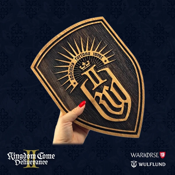 Drevený štít na stenu veľký Kingdom Come: Deliverancia II 21 x 30 cm  - Dekorácie - Obrázok K3CC000J01