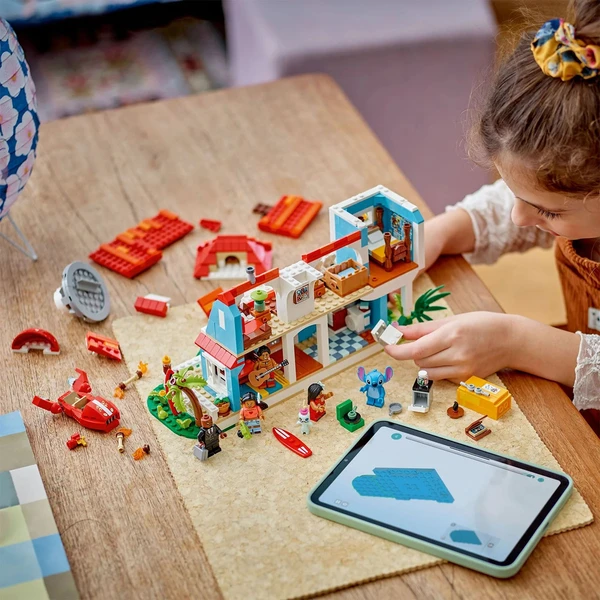 LEGO Disney 43268 Lilo a Stitch a domček na pláži - LEGO - Obrázok K3FE000J01