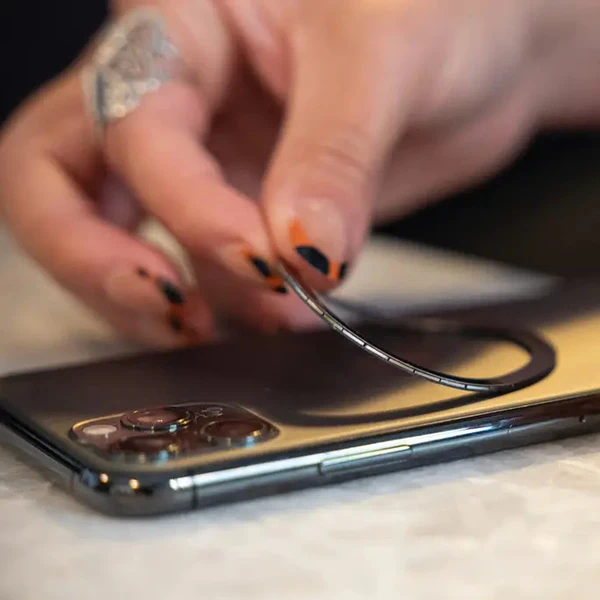 Mophie Snap+ bezdrôtová nabíjacia podložka 15W čierna - Nabíjačky - Obrázok KIY7300401