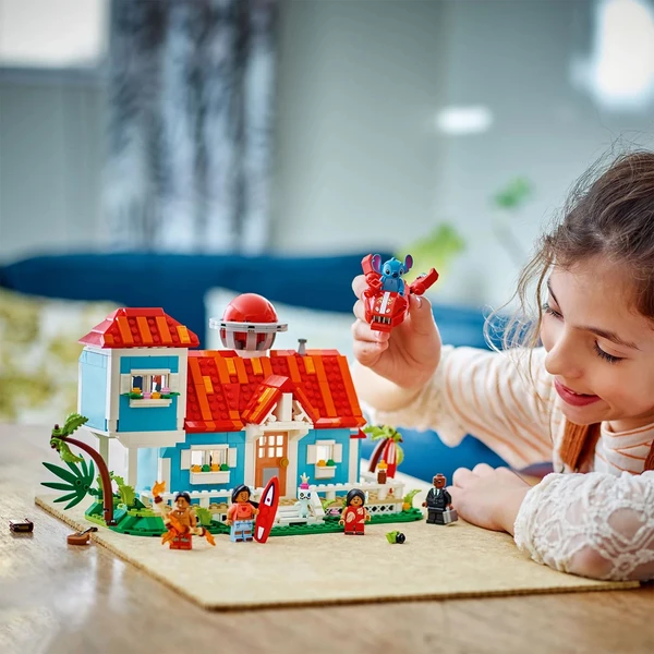 LEGO Disney 43268 Lilo a Stitch a domček na pláži - LEGO - Obrázok L3FE000J01