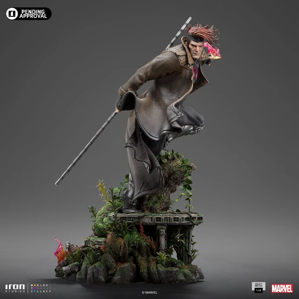 Socha Iron Studios Legacy Replica 1/4 X-Men - Gambit 70,5 cm - Sochy a sošky - Obrázok M8M7000J01