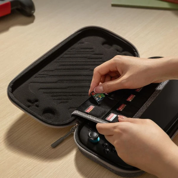 tomtoc Slim Case puzdro pre Switch 2 šedé - Tašky - Obrázok MQ9H000K01