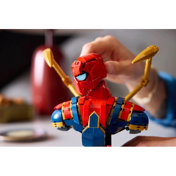 LEGO Marvel 76326 Busta Iron Spider-Mana - LEGO - Obrázok MUAJ000K01